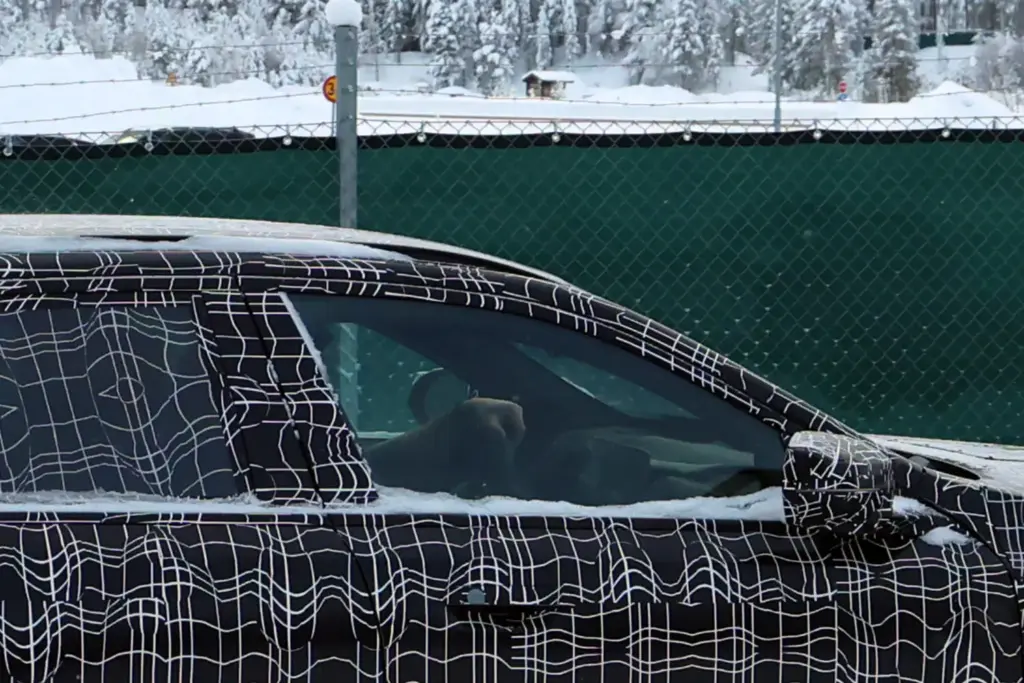 BMW M5 Touring 2027 12 Motor16