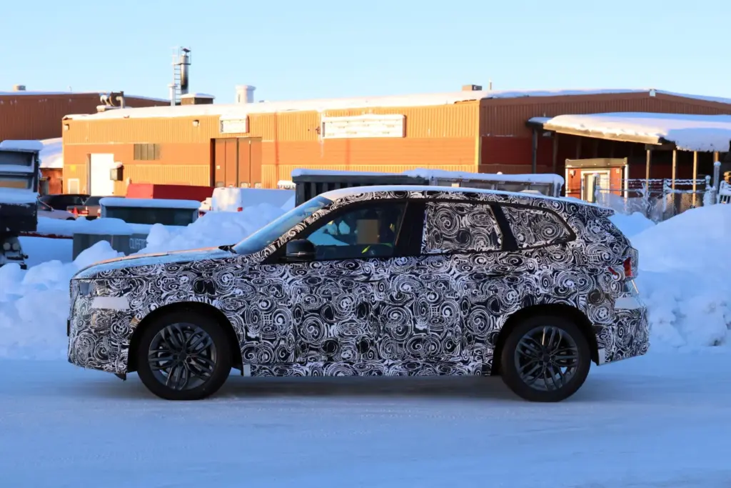 El BMW X1 2026, cada vez más cerca 13 Motor16 BMW X1 2026 11 Motor16