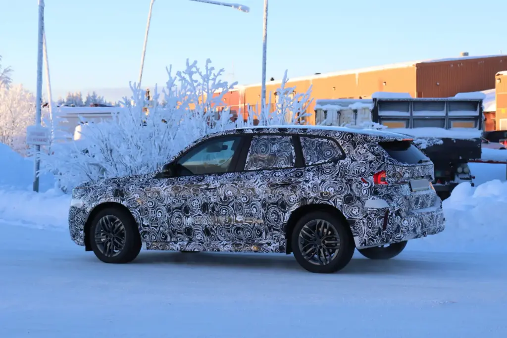 El BMW X1 2026, cada vez más cerca 16 Motor16 BMW X1 2026 14 Motor16