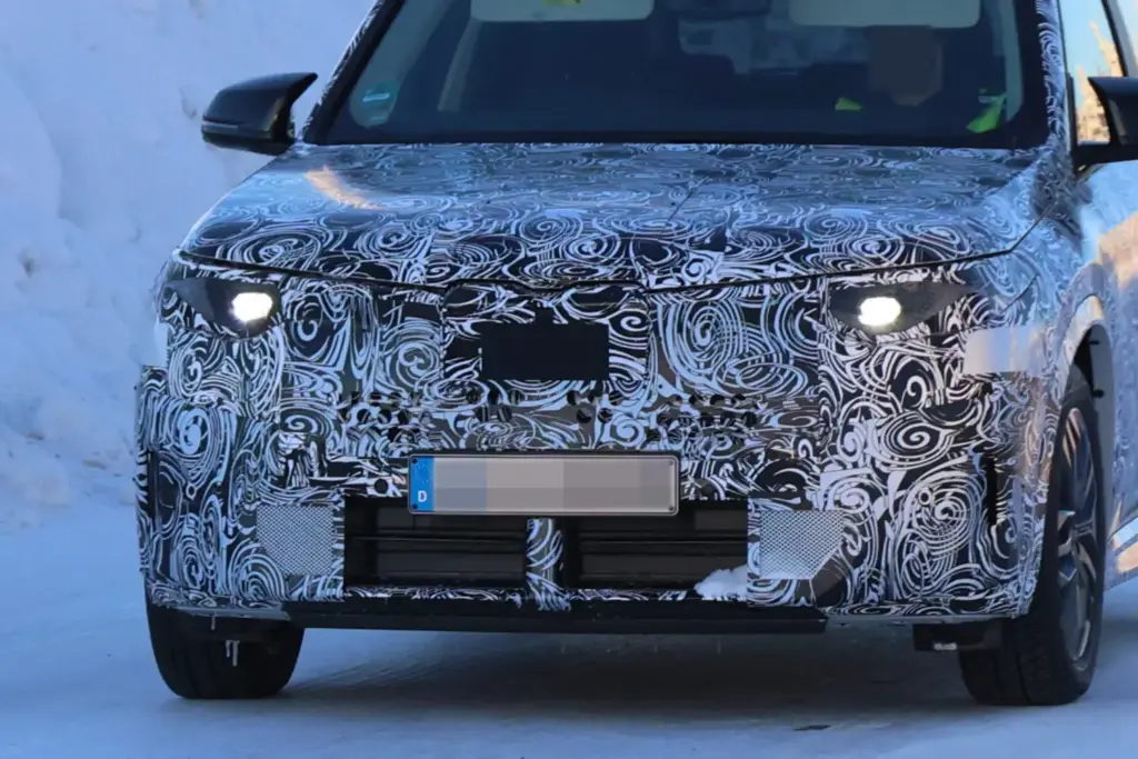 El BMW X1 2026, cada vez más cerca 4 Motor16 BMW X1 2026 2 Motor16