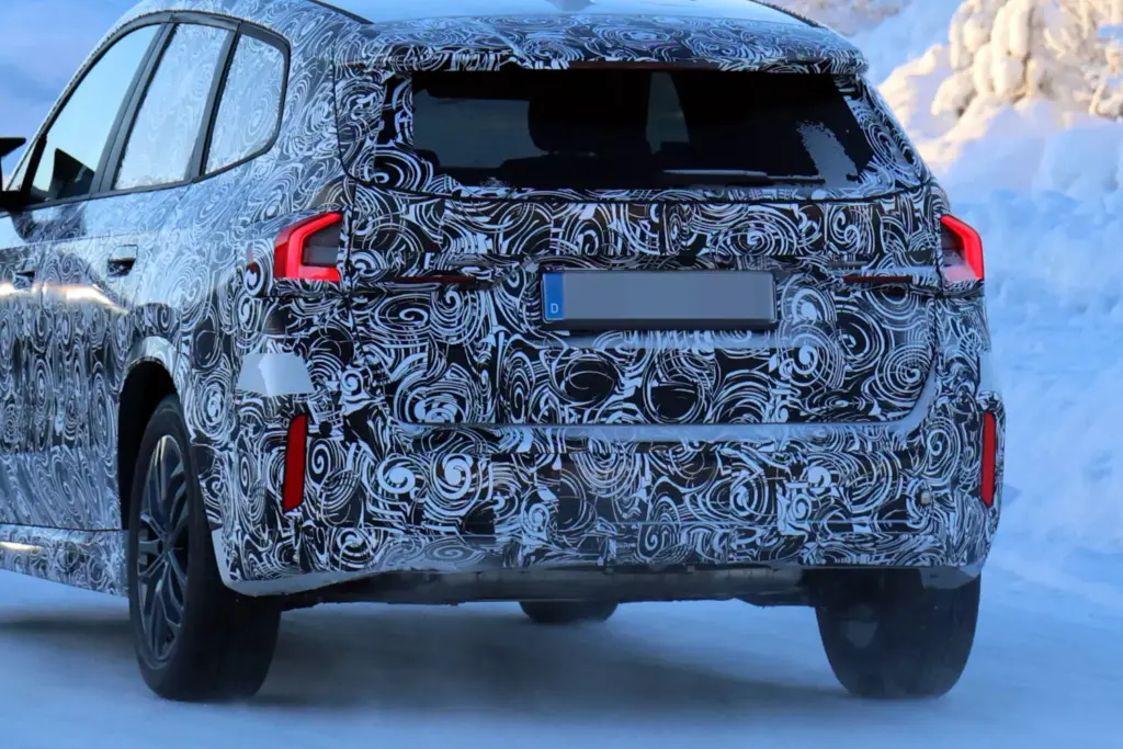 El BMW X1 2026, cada vez más cerca 23 Motor16 BMW X1 2026 21 Motor16