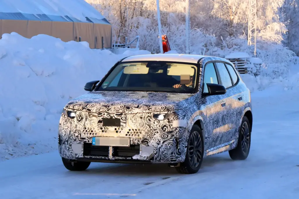 El BMW X1 2026, cada vez más cerca 6 Motor16 BMW X1 2026 4 Motor16