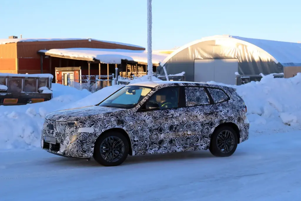 El BMW X1 2026, cada vez más cerca 11 Motor16 BMW X1 2026 9 Motor16