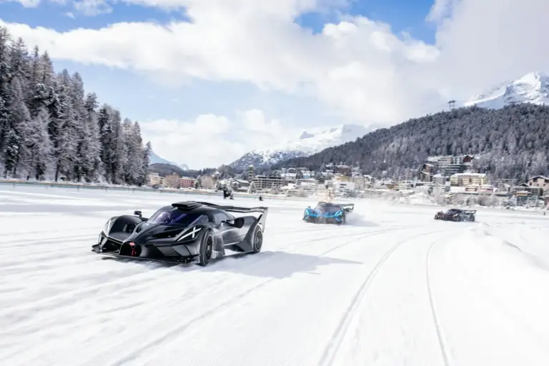Bugatti despliega su legado sobre el hielo del lago St. Moritz