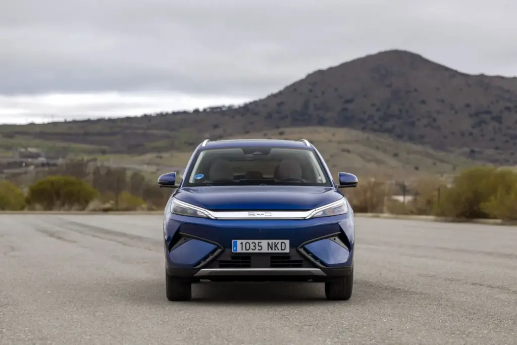 BYD Atto 3 EVO Al volante 12 Motor16