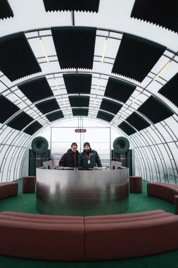 Bentley conquista el hielo en Zell am See con dos debuts y un Bentayga todoterreno