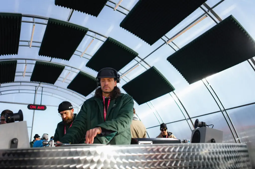 Bentley conquista el hielo en Zell am See con dos debuts y un Bentayga todoterreno