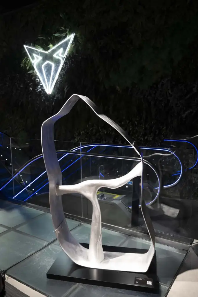 CUPRA Own the Wheel10 Motor16