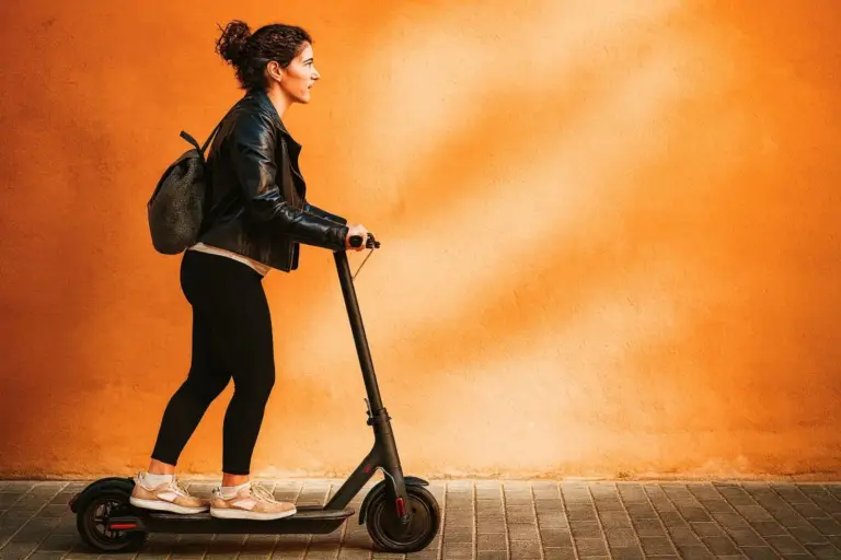 Registro Nacional de Vehículos de la DGT: la lista en la que debes apuntar a tu VMP y a tu VPL. De lo contrario, 800 euros de multa