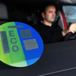 Etiqueta ECO o quedarás fuera: el 27% de los coches españoles no puede entrar en las ZBE