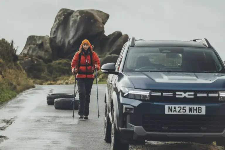‘Polar Preet’ quiere hacer historia como la primera mujer en llegar al Polo Norte en solitario con la ayuda de Dacia