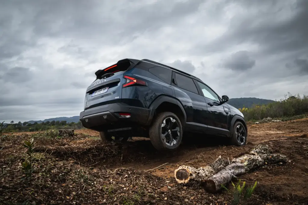 Dacia Bigster hybrid g 150 4x4 primera prueba 12 Motor16