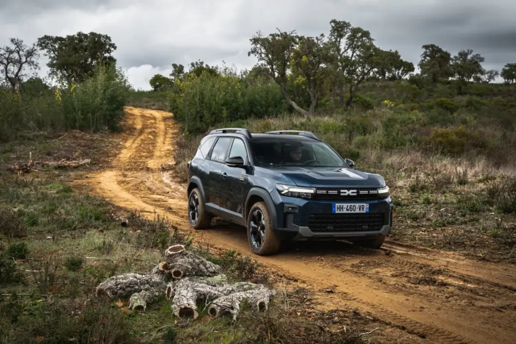 Dacia Bigster hybrid g 150 4x4 primera prueba 15 Motor16