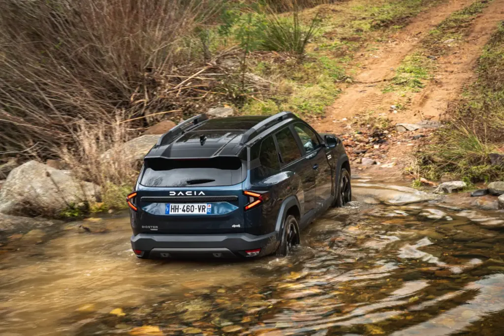 Dacia Bigster hybrid g 150 4x4 primera prueba 17 Motor16