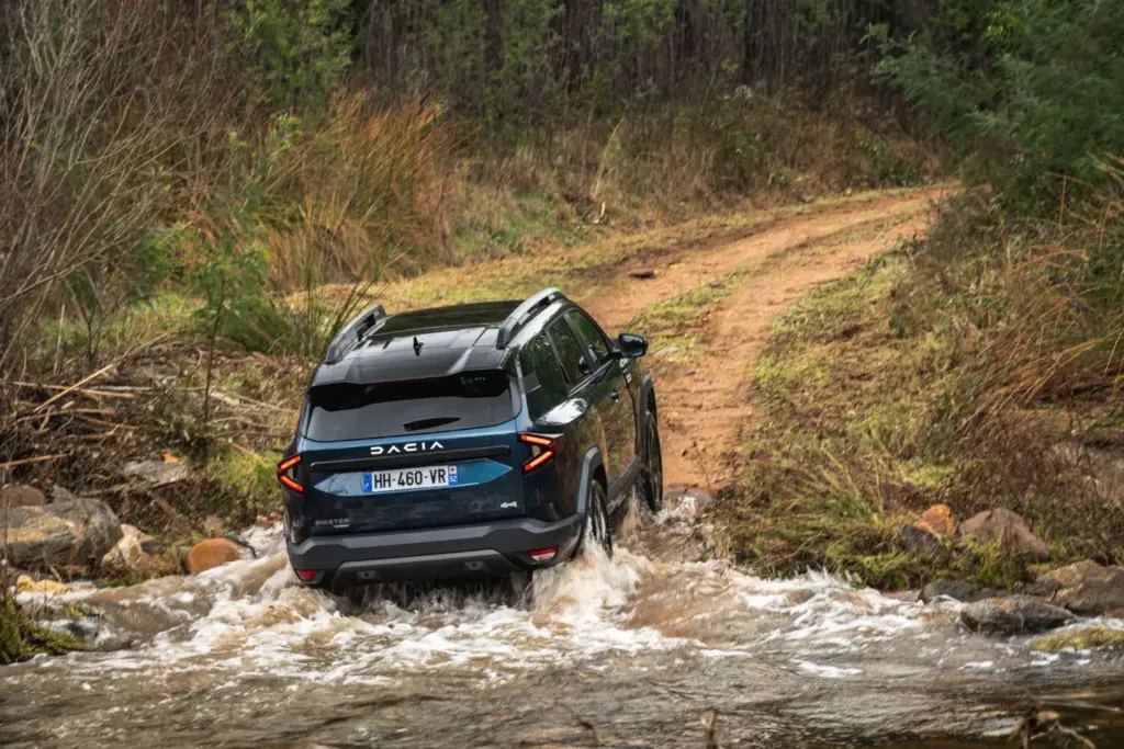 Dacia Bigster hybrid g 150 4x4 primera prueba 19 Motor16