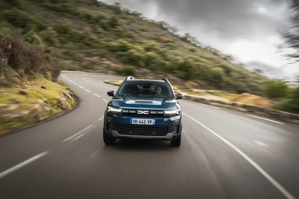 Dacia Bigster hybrid g 150 4x4 primera prueba 2 Motor16