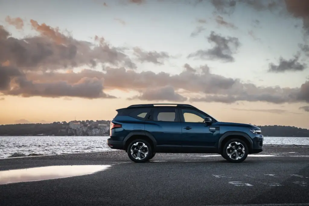 Dacia Bigster hybrid g 150 4x4 primera prueba 40 Motor16