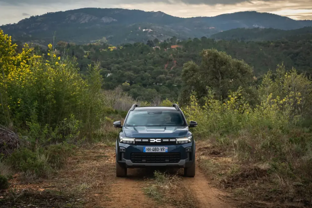 Dacia Bigster hybrid g 150 4x4 primera prueba 9 Motor16