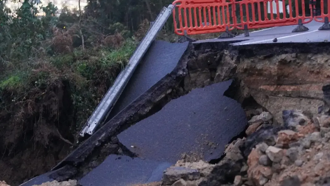 desprendimientos carretera