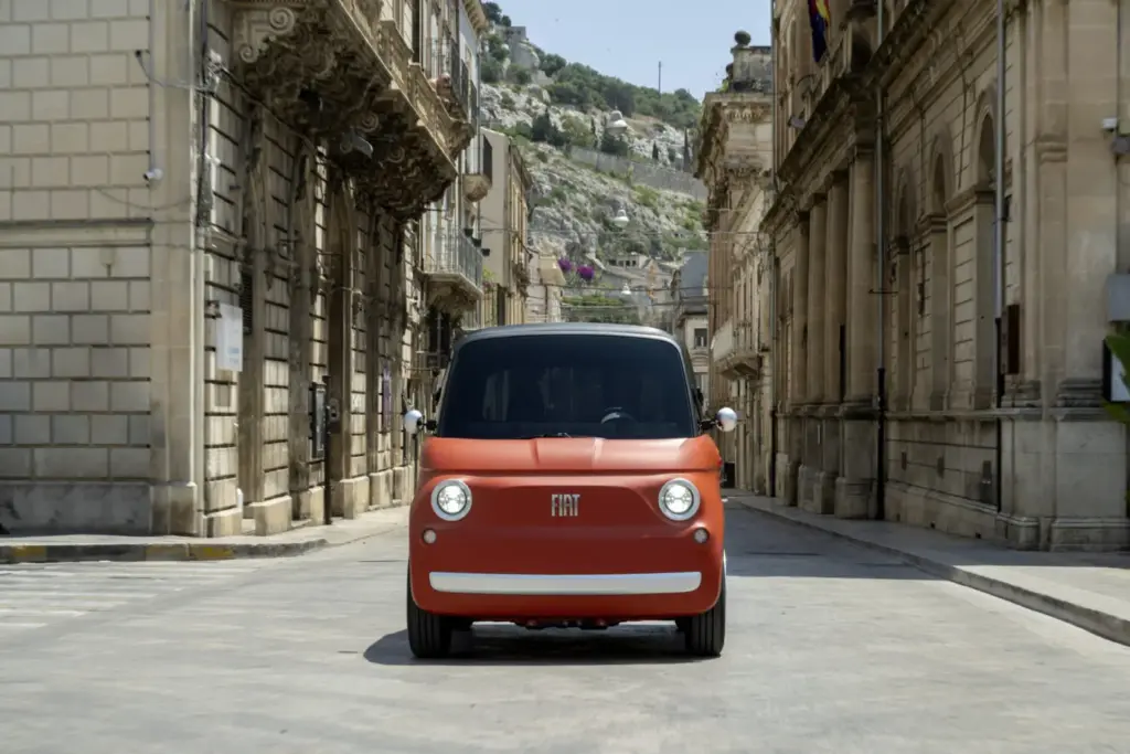 Fiat Topolino Corallo: nuevo colorido para este pequeño gran líder 174 Motor16 Fia Topolino Corallo 2 Motor16