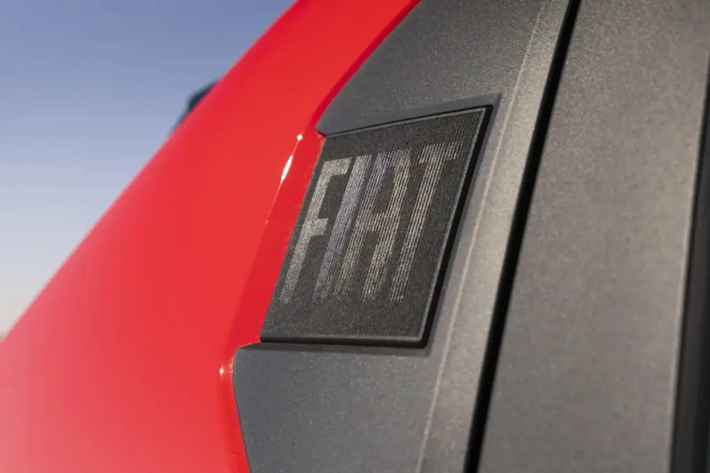 Fiat Grande Panda Electrico 27 Motor16