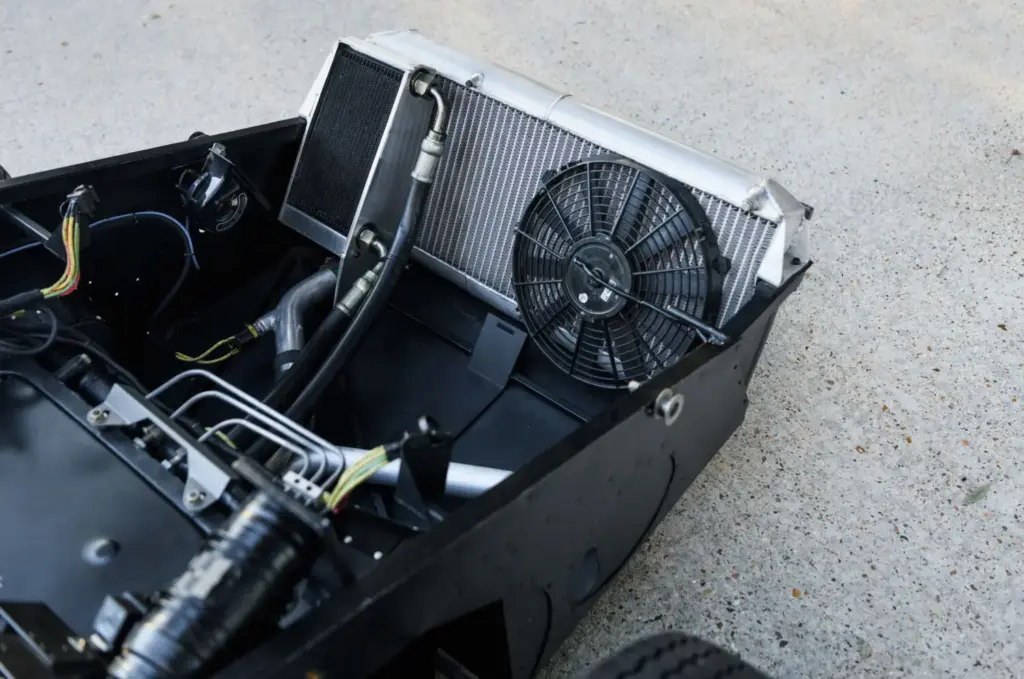 Ford GT40 Mk I 1967 32 Motor16