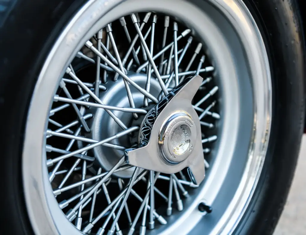 Este Ford GT40 Mk I de calle, uno de solo 31 construidos, sale a subasta