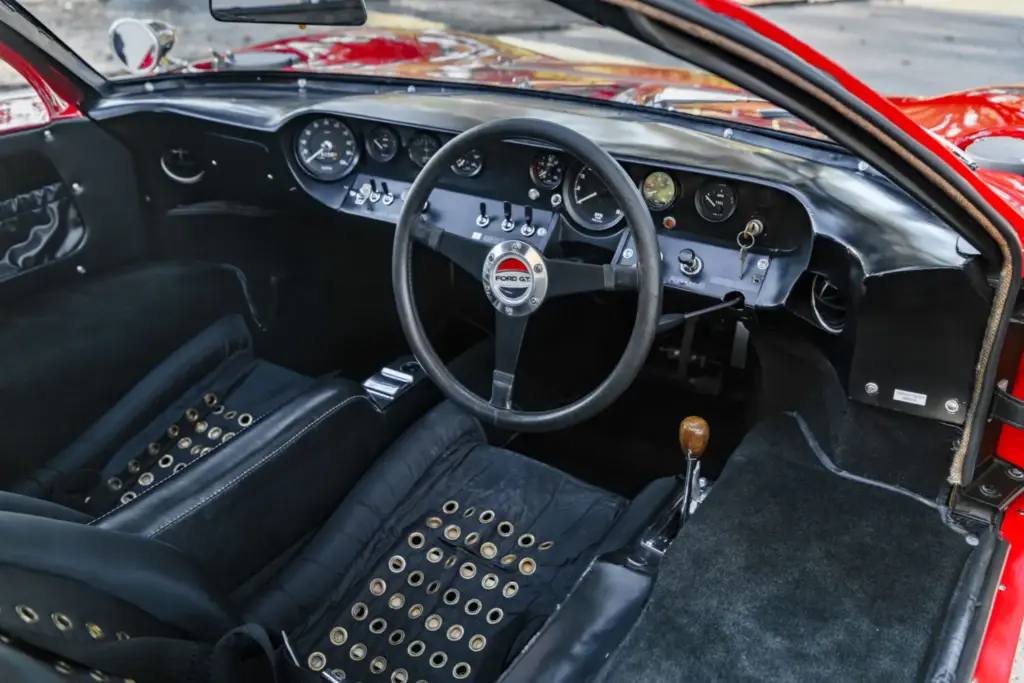 Ford GT40 Mk I 1967 5 Motor16