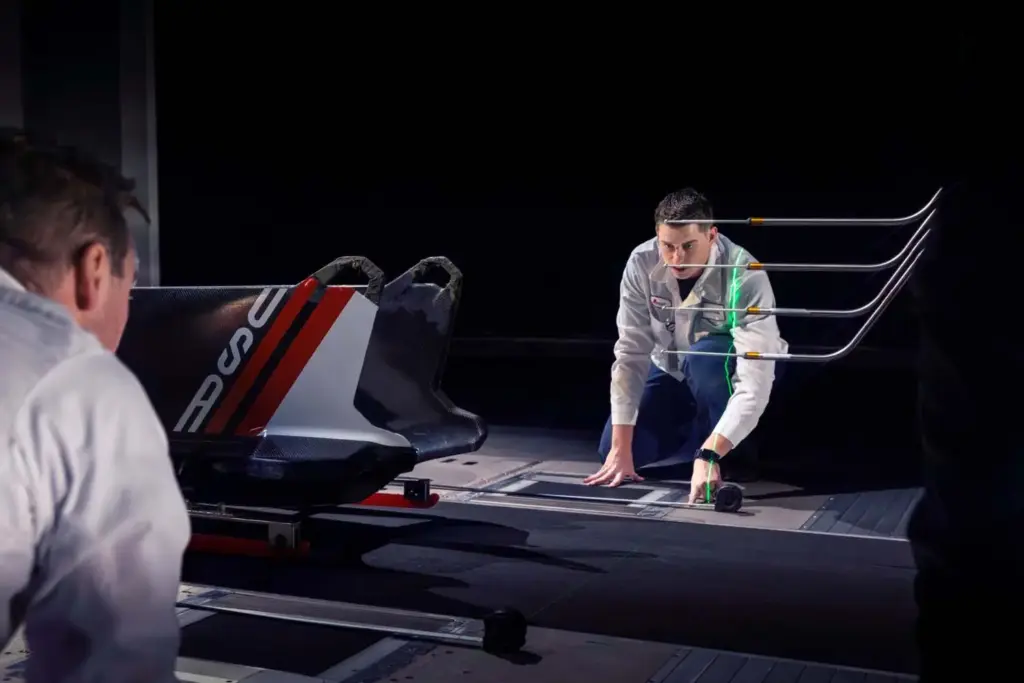 El túnel de viento de Honda, un laboratorio olímpico para el equipo de Bobsleigh de EE.UU. 5 Motor16 HONDA TUNEL VIENTO bobsleigh skeleton eeuu2 Motor16