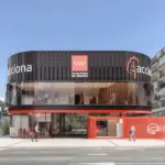 Acciona construirá en plena Castellana una electrolinera con 20 puntos de carga ultrarrápida