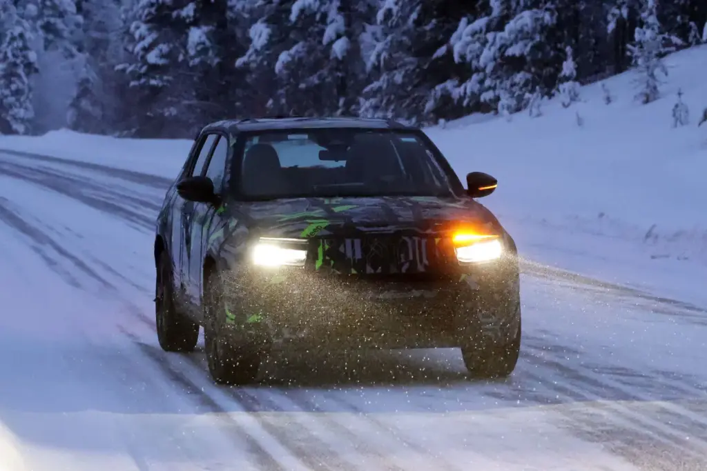 Jeep Avenger 2026 restyling 1 Motor16