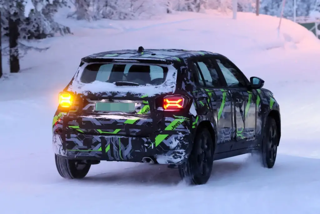 Jeep Avenger 2026 restyling 10 Motor16