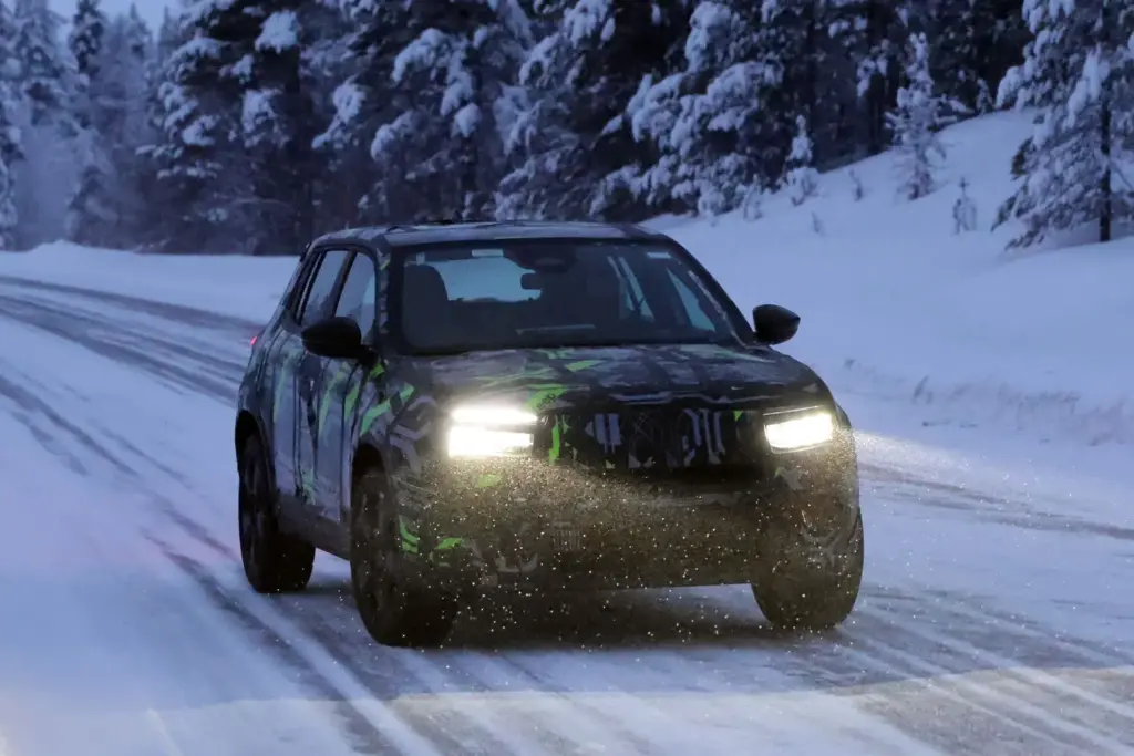 Jeep Avenger 2026 restyling 2 Motor16