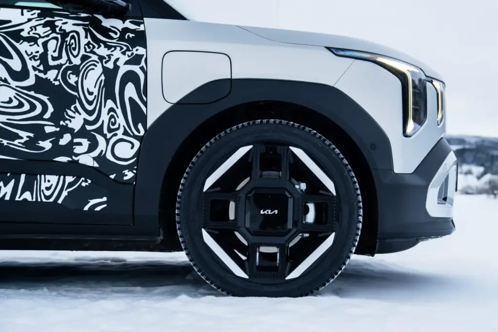 El Kia EV2 es sometido a las pruebas más duras 10 Motor16 Kia EV2 prototipo nieve 5 Motor16