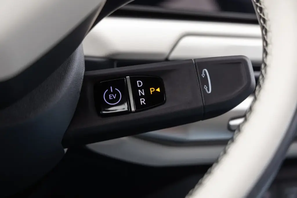 Prueba del Kia EV4 204 CV 81,4 kWh GT-Line. Llegarás muy lejos 16 Motor16 Kia EV4 204 CV long range 11 Motor16