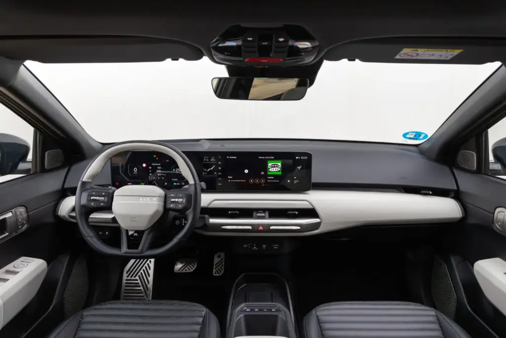 Prueba del Kia EV4 204 CV 81,4 kWh GT-Line. Llegarás muy lejos 3 Motor16 Kia EV4 204 CV long range 2 Motor16