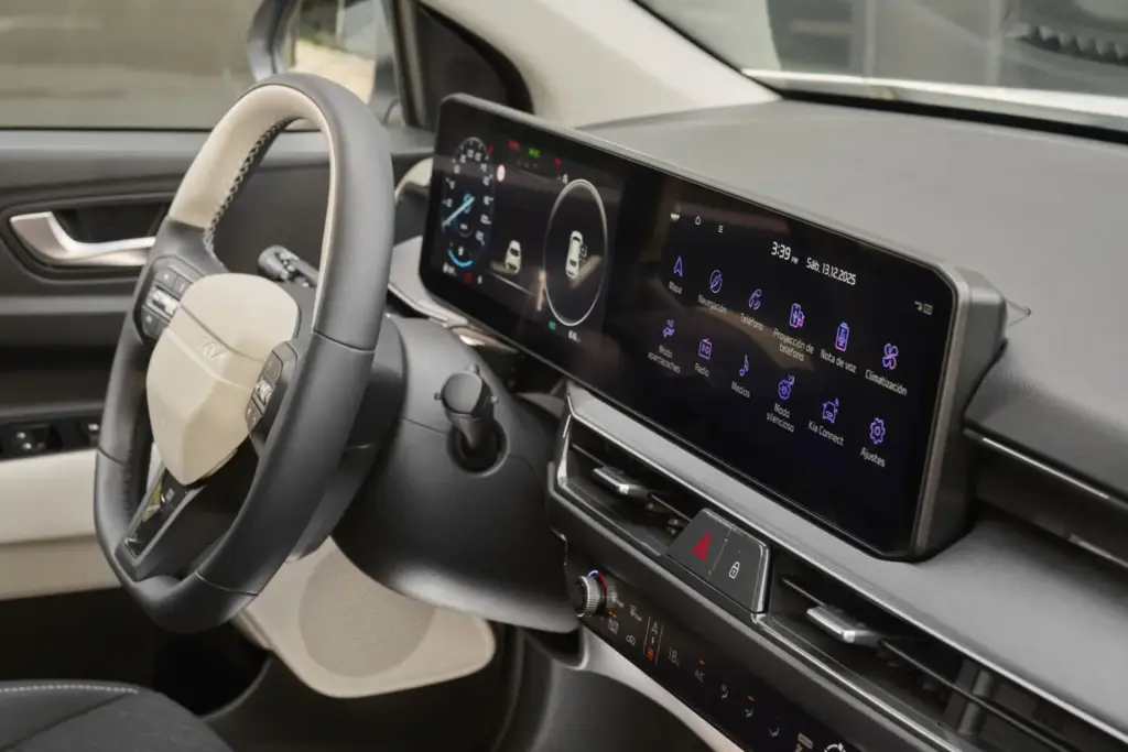 Kia Stonic 73 Motor16