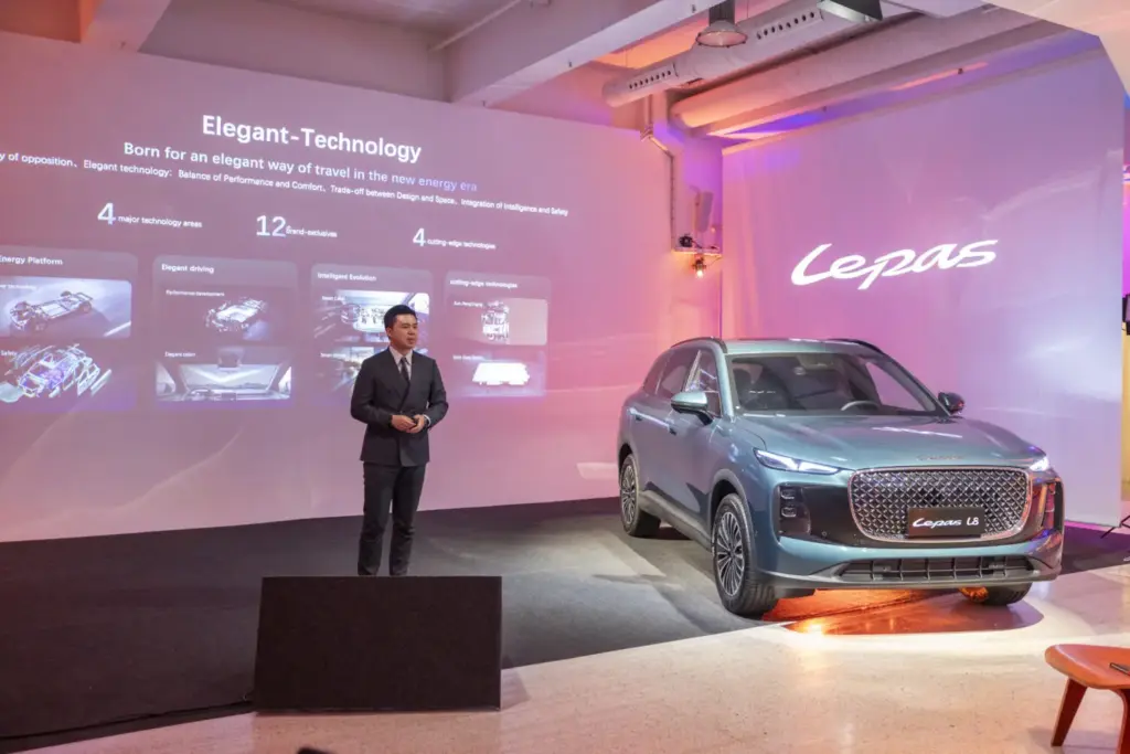 LEPAS L8: el híbrido enchufable que marca el debut de la marca en España 8 Motor16 LEPAS 8 Press 54 Motor16