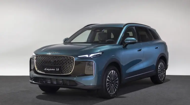 LEPAS L8: el híbrido enchufable que marca el debut de la marca en España