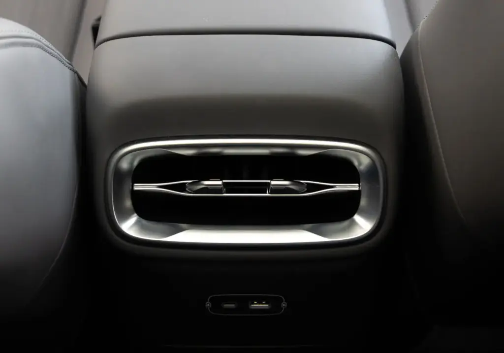 Primera prueba del Leapmotor B10, el SUV compacto y eléctrico con acento español 29 Motor16 Motor de salto B10 24 Motor16