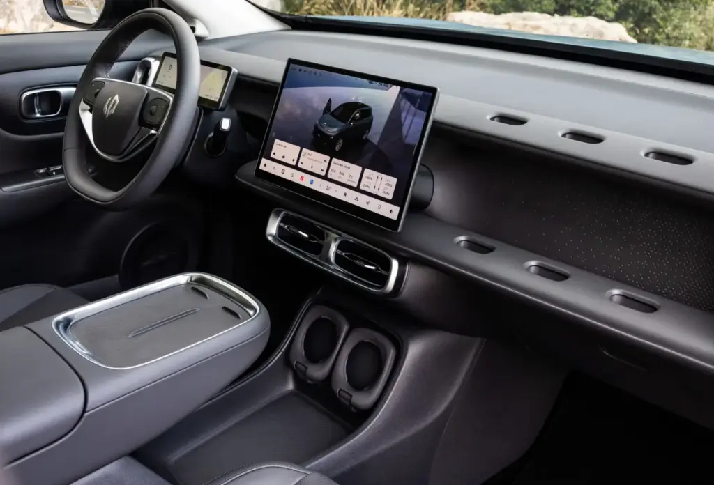 Primera prueba del Leapmotor B10, el SUV compacto y eléctrico con acento español 31 Motor16 Motor de salto B10 26 Motor 16