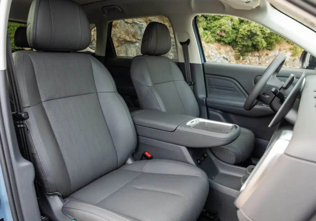 Primera prueba del Leapmotor B10, el SUV compacto y eléctrico con acento español 38 Motor16 Motor de salto B10 33 Motor 16