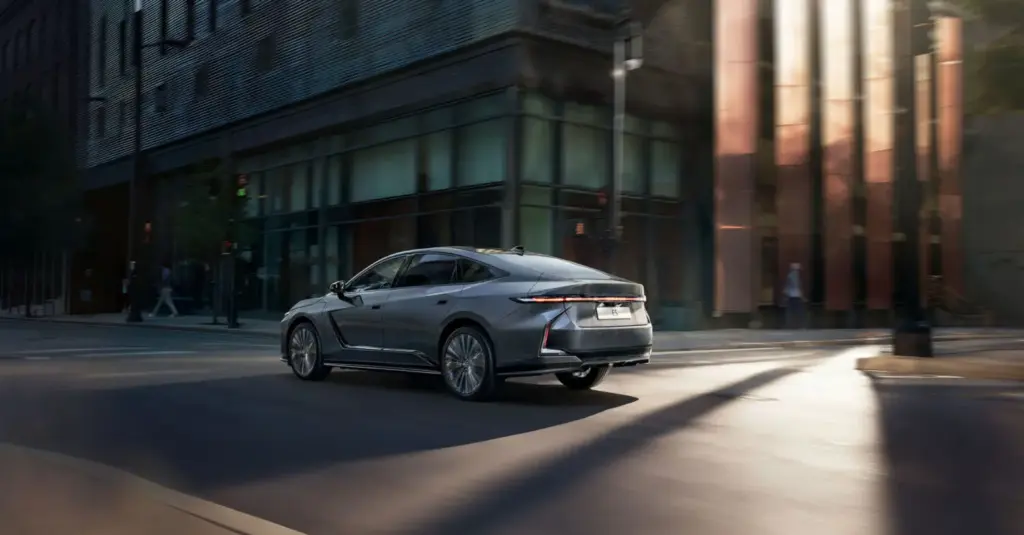 El Lexus ES o la reinvención eléctrica de un clásico del lujo japonés 12 Motor16 Lexus ES 10 Motor16