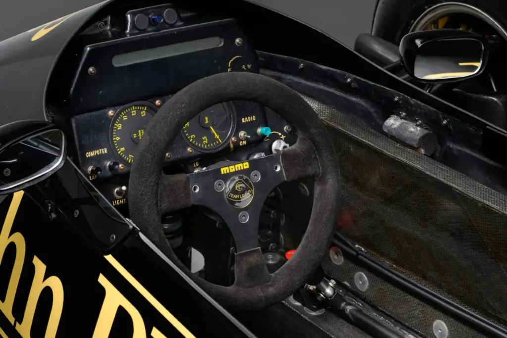 El Lotus 98T de Ayrton Senna busca un nuevo dueño de cartera saneada 24 Motor16 Lotus 98T ayrton senna 1986 formula 1 john player special 12 Motor16