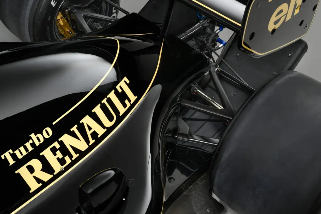 El Lotus 98T de Ayrton Senna busca un nuevo dueño de cartera saneada 12 Motor16 Lotus 98T ayrton senna 1986 formula 1 john player special 26 Motor16
