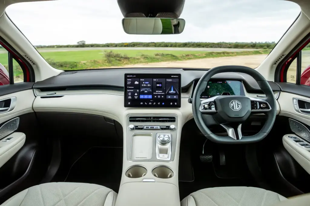 El MG6S EV debuta en España con hasta 361 CV y 530 kilómetros de autonomía 14 Motor16 MGS6 EV 2026 venta espana 17 Motor16