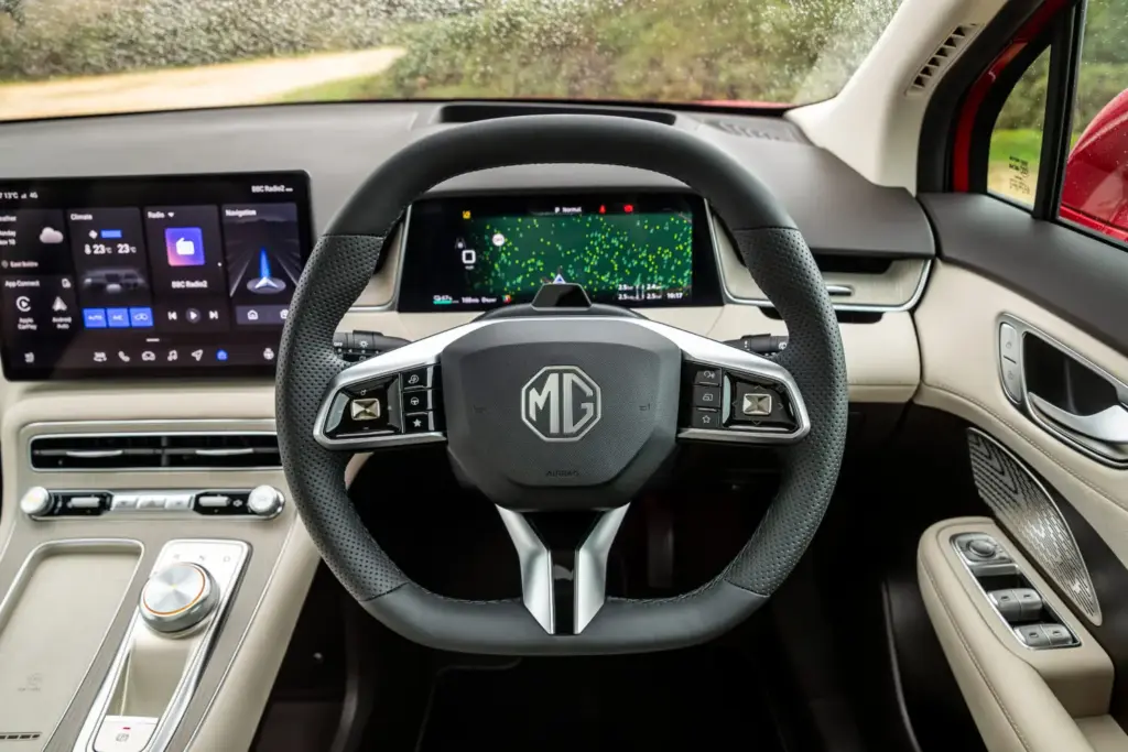 El MG6S EV debuta en España con hasta 361 CV y 530 kilómetros de autonomía 26 Motor16 El MG6S EV debuta en España con hasta 361 CV y 530 kilómetros de autonomía