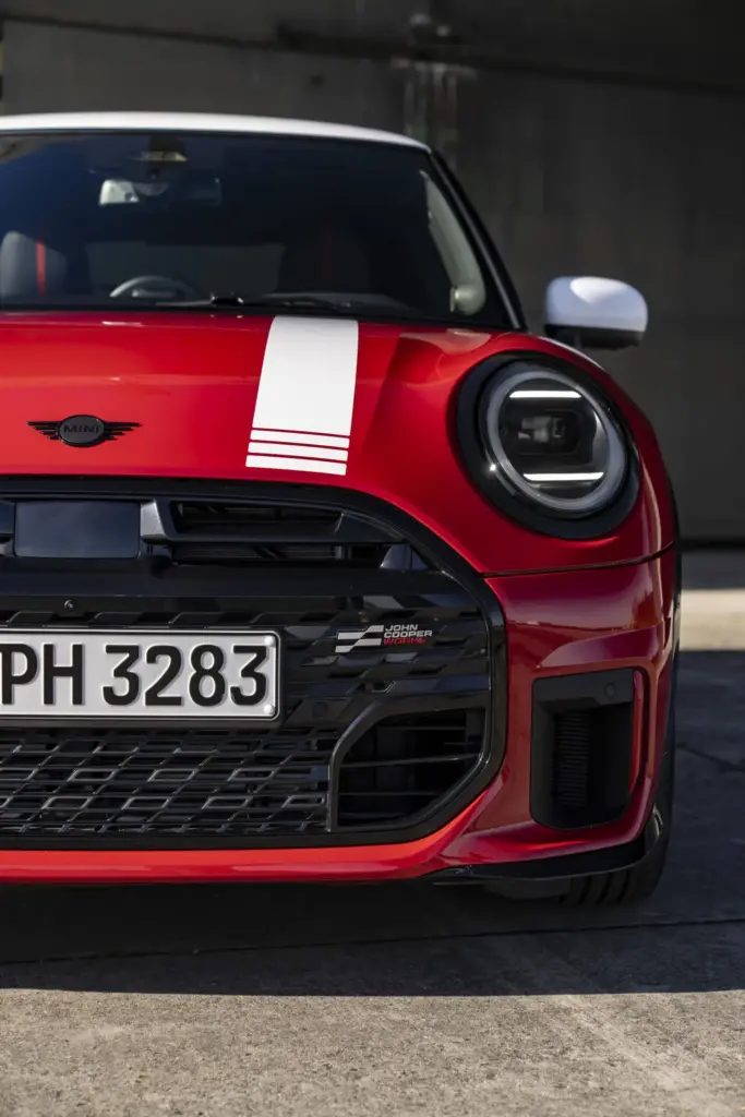 MINI 1965 Victory Edition 22 Motor16