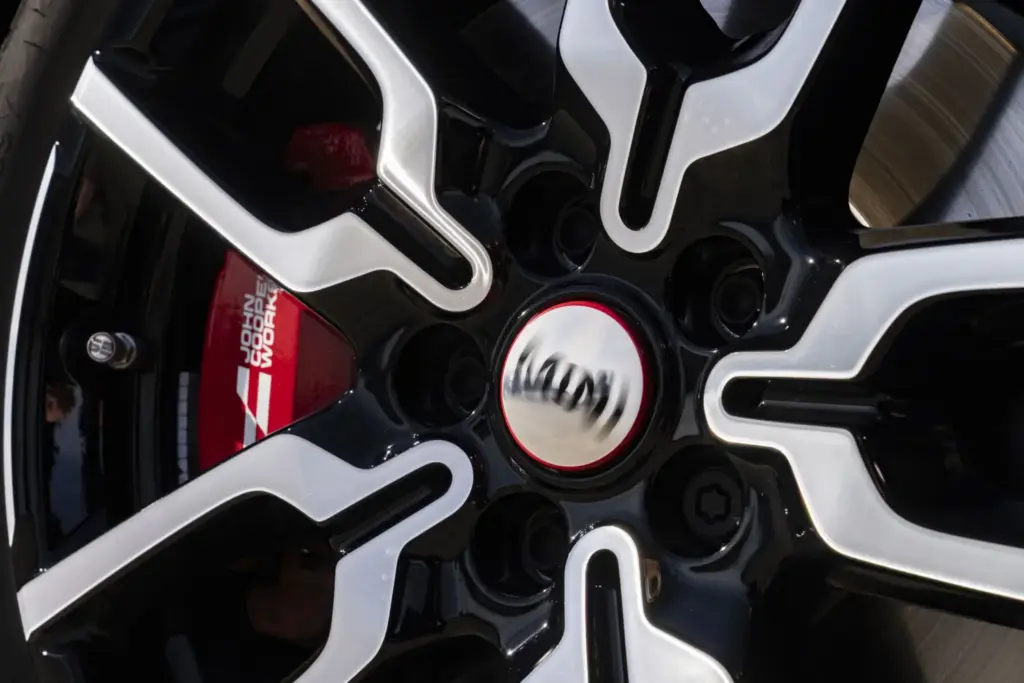 MINI 1965 Victory Edition 25 Motor16