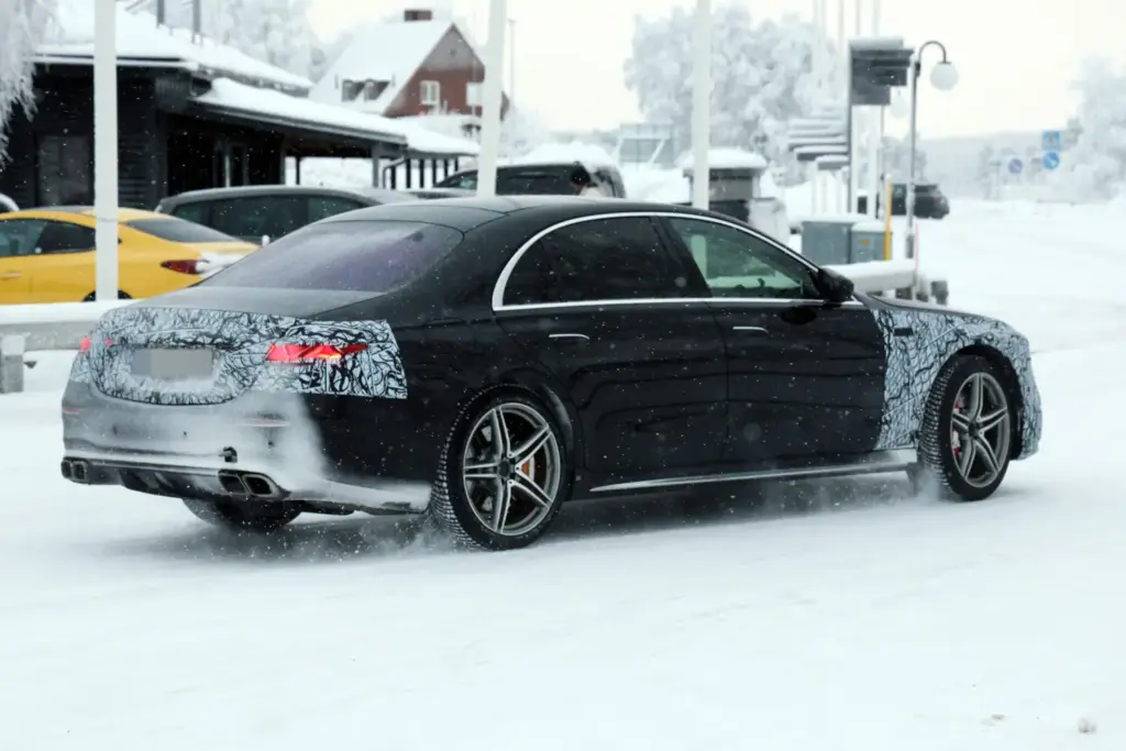 Mercedes AMG S 63 2027 13 Motor16